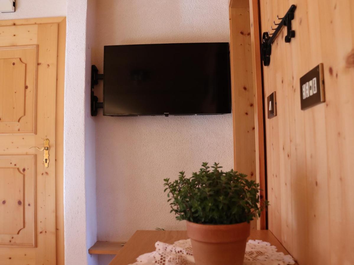 Portnerhof Auf Oberkirn Apartman Scena Kültér fotó